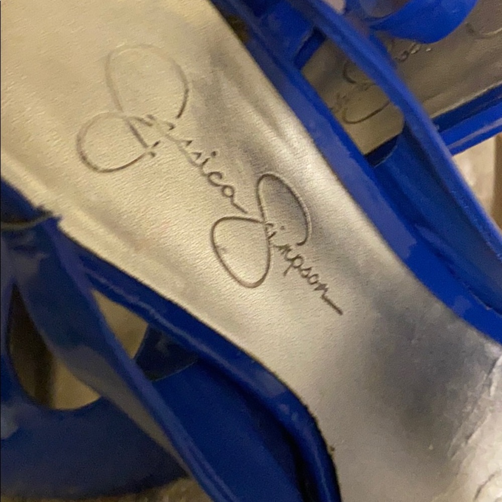 High heels - Picture 4 of 7